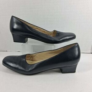 Trotters Womens 8.5N Navy Blue Leather Square Toe Low Block Heel Pumps T3235-400